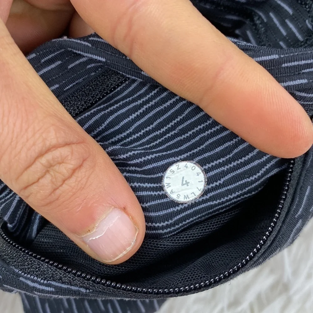 Lululemon Speed Up Tight 28